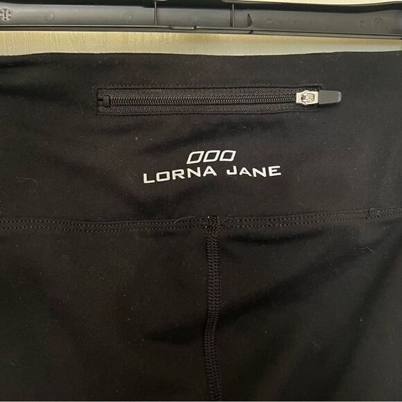 Lorna Jane Ankle Biters size small black - Picture 3 of 4
